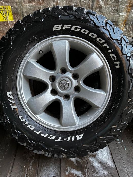 Диски с резиной от Прадо