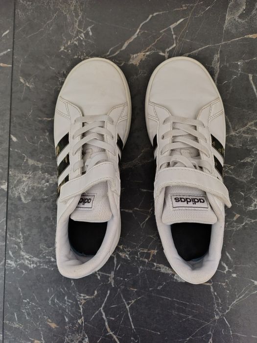 Adidas маратонки