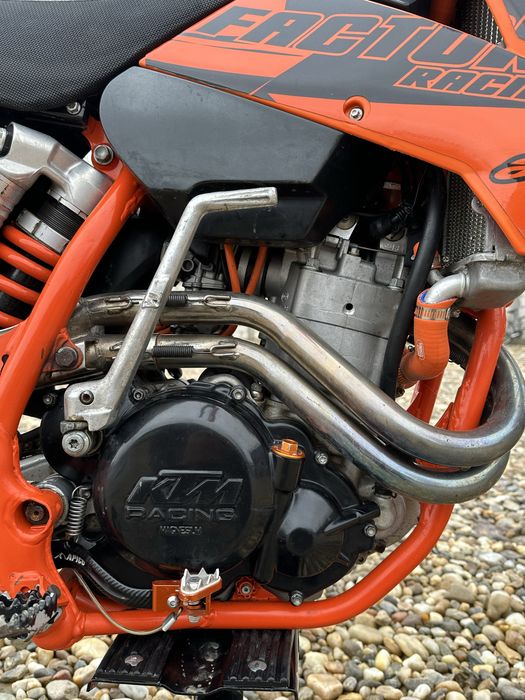 Vând ktm 525 sx stare impecabila