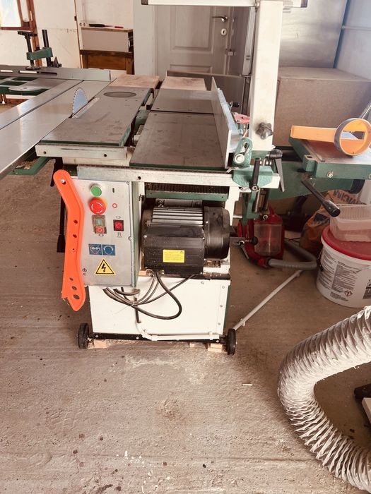 Masina combinata miltifunctionala