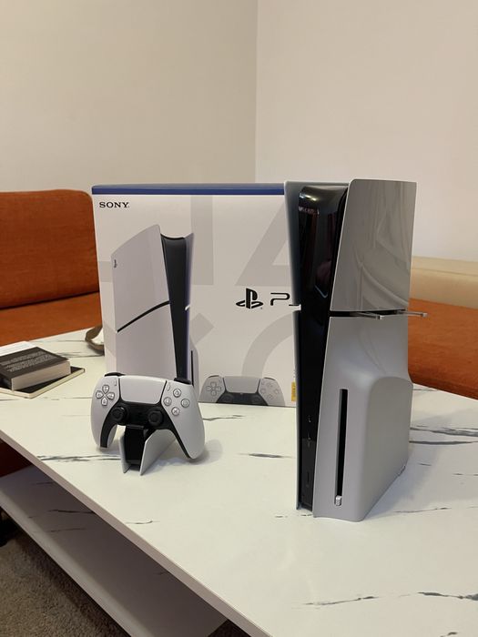 PlayStation 5 Slim - sub 10 ore de functionare GARANTIE