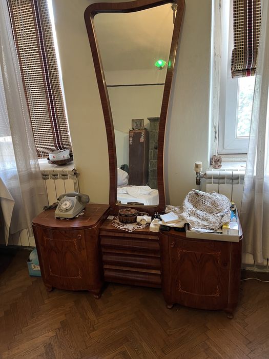 Dormitor furnir stare foarte buna 8 piese Reghin