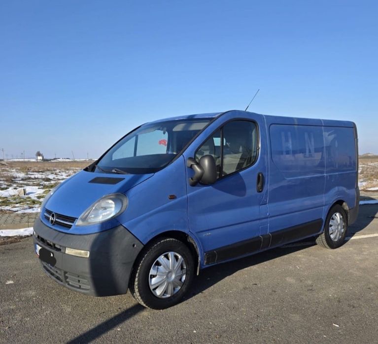 Vând opel Vivaro!