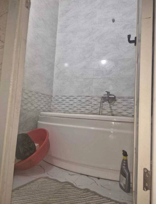 х Комната Зеркалный Чиланзар 17 квартал 2/3/4 Орт.195-Школа.Продается