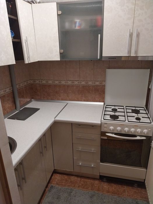 Apartament 2 camere de închiriat