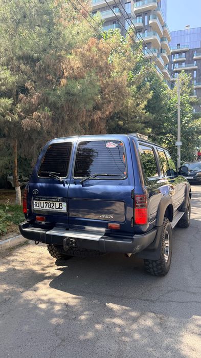 Toyota Land Cruiser 80