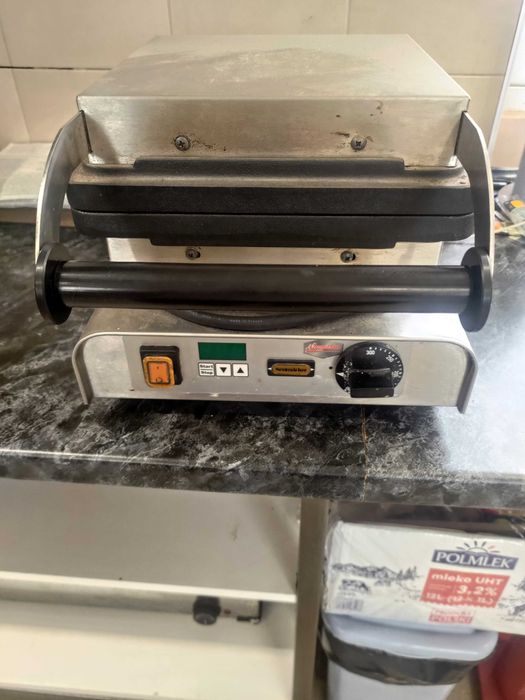 Професионален гофретник