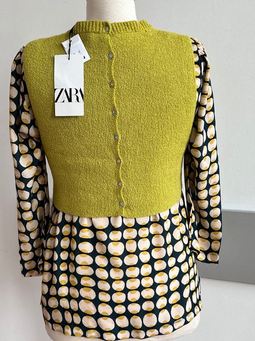 Нов интересен изрязан топ плетиво Zara и страхотна туника на точки С/М