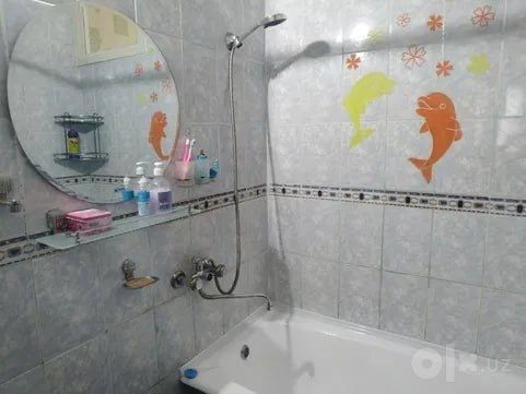 Чиланзар 8.  Продается.  3/4/4.  3 х комнатная квартира