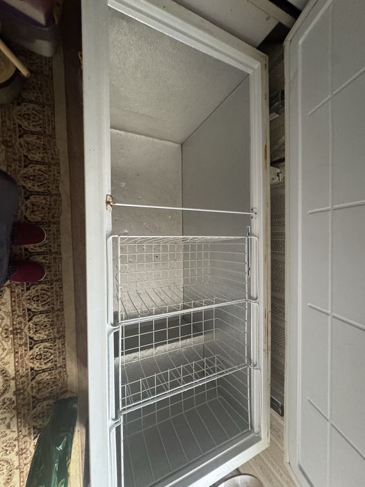 Морозильник в хорошем состоянии