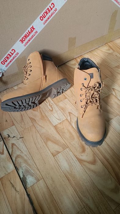 Ботинки зимние 44р