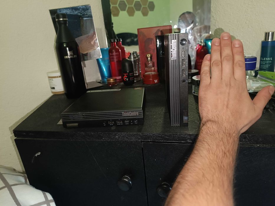 Lenovo thinkcenter M75q Gen 5