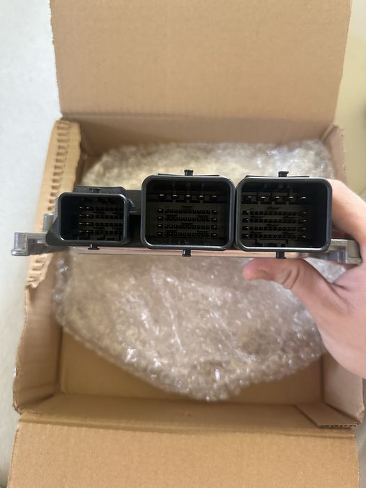 ECU Bosch MED17.4.2 Peugeot 3008/308/RCZ 1.6 THP 156CP 0261S06621