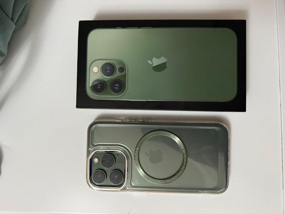 IPhone 13 pro green