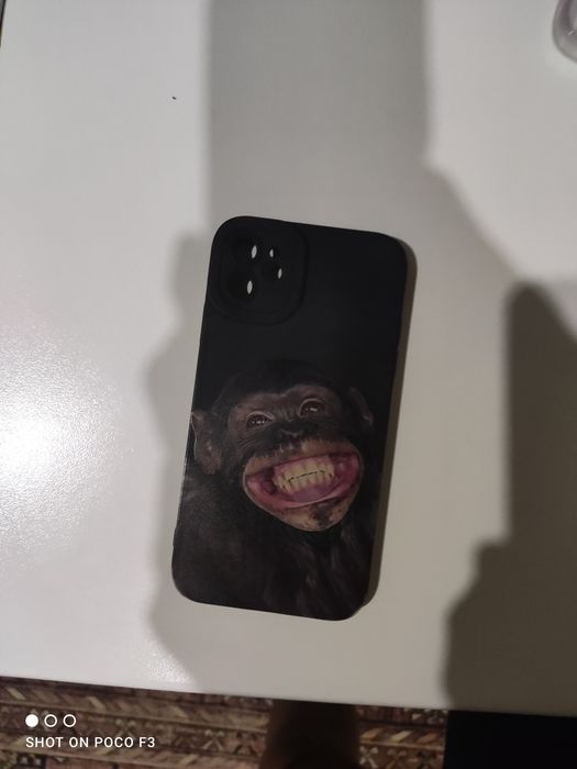 Чехлы на iPhone 15 pro