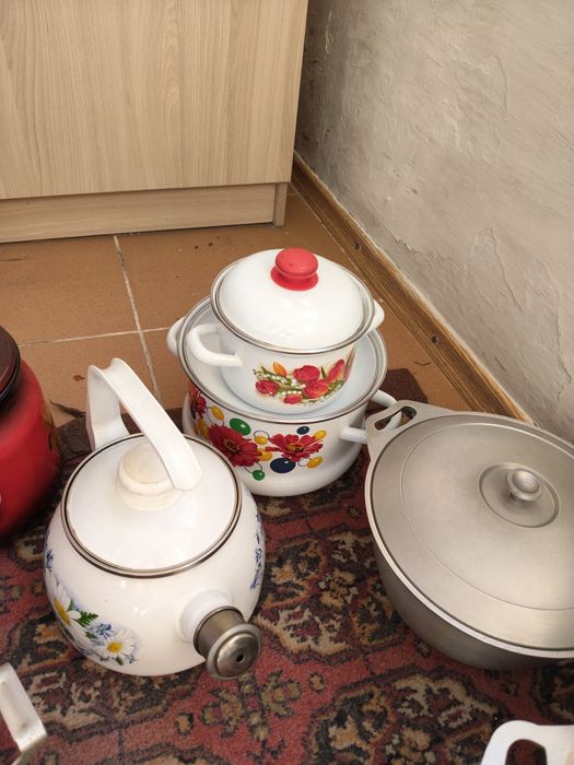 Продам много посуды