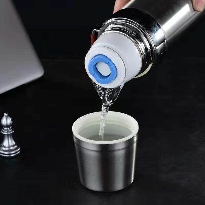 Термос для туризма