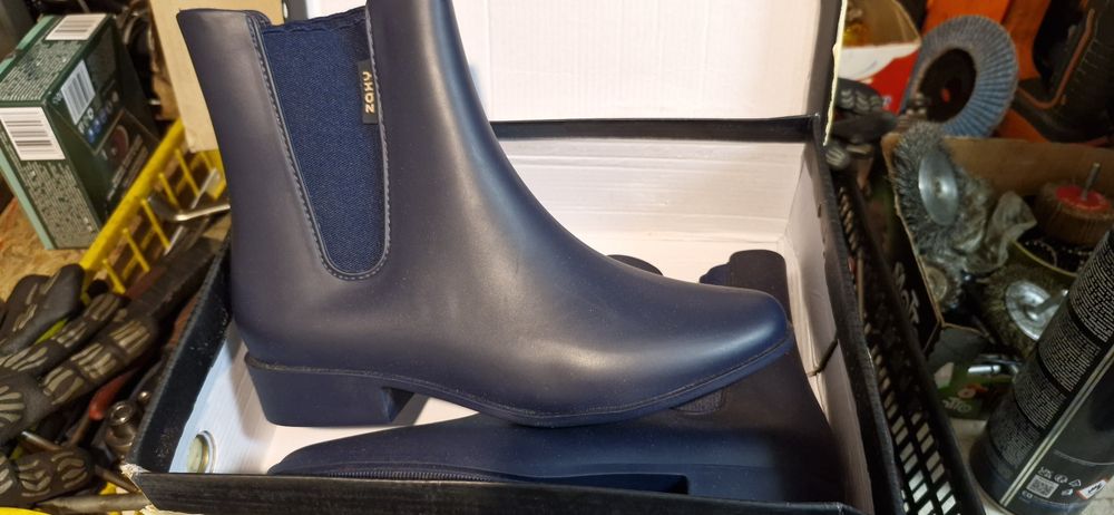 Cizmulițe  noi nr.38