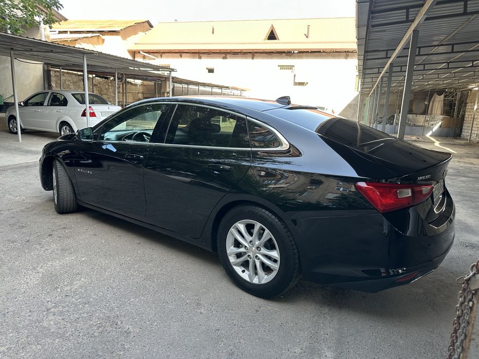 Malibu 2/2.4 sotiladi holati yahwi