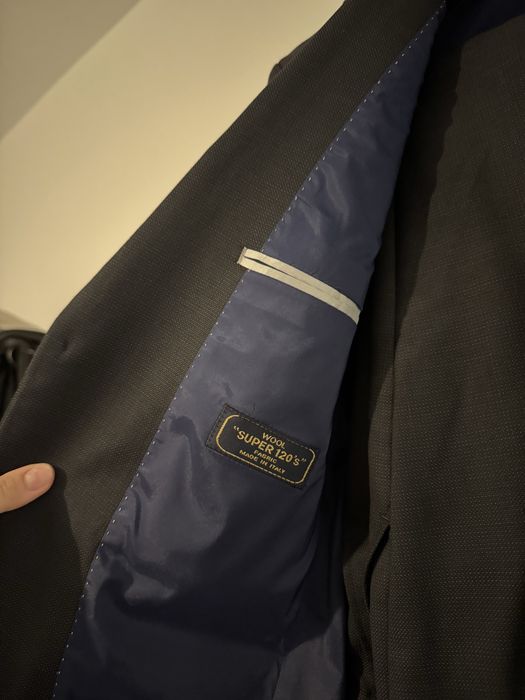 Costum Seroussi marimea 46