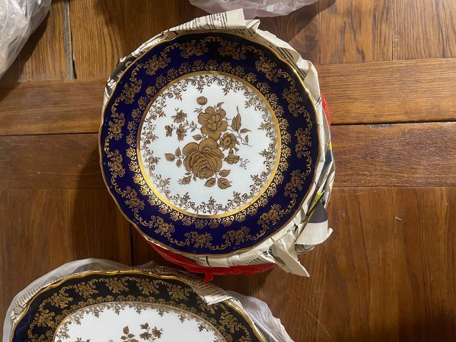 Посуда новая Чешская на 12 персон