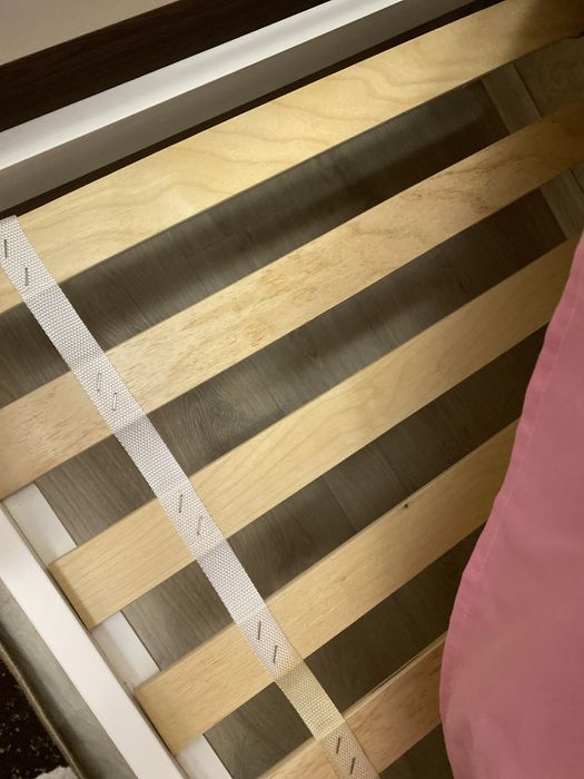 Детская кровать с матрасом