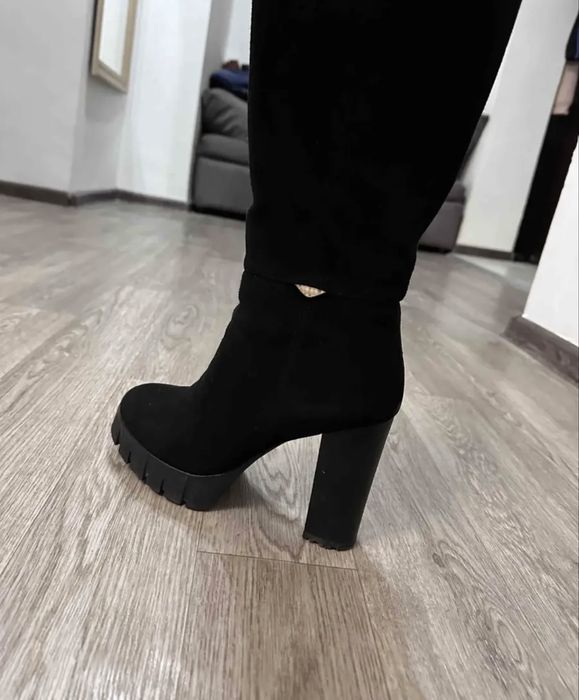 Сапоги зимние на каблуке