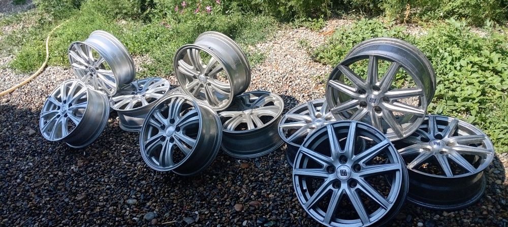 Продам 3 Комплекта дисков  привозные