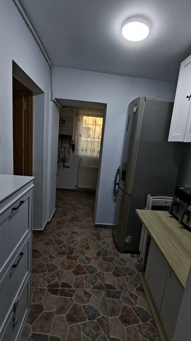 Garsonieră la casă cu curte proprie – Zona Piața Muncii (2 min. metrou) – Ideală pentru o studentă / domnișoara.Direct de la Proprietar(Fara Agenții)