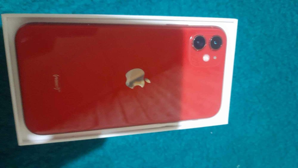 iPhone 11 125 GB перфектен