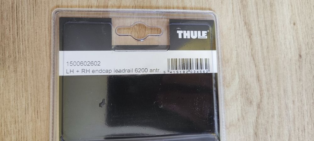 Оригинални крайни капачки за тента Thule 6200 –комплект лява и дясна