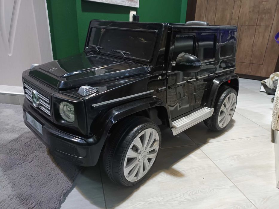 Детски джип мерцедес г класа
