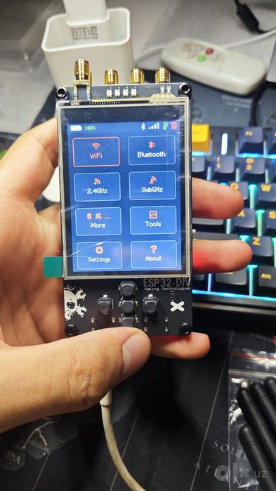 ESP32-DIV V2 Hackers' Toy (esp32 div v2)