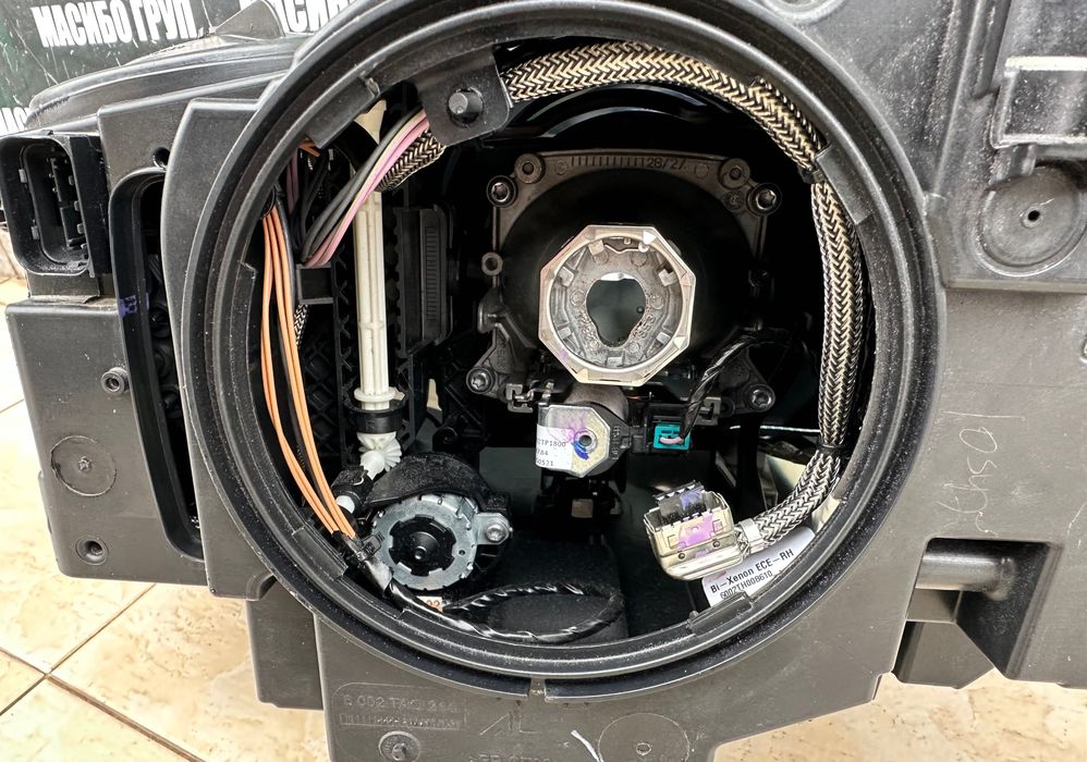 Фар far десен фарове Led за Бмв Х5 Ф15 Х6 Ф16 Bmw X5 F15 Bmw X6 F16