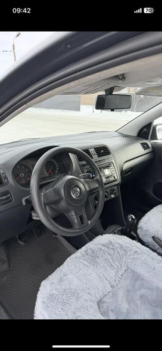 Продам Пола volkswagen 1.6 механика