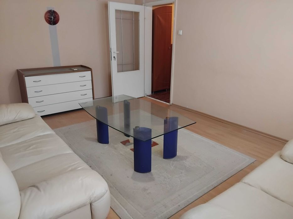 Дава се под наем Двустаен апартамент в Русе, Възраждане - 65 кв.м за 298.86 € - Снимка #2