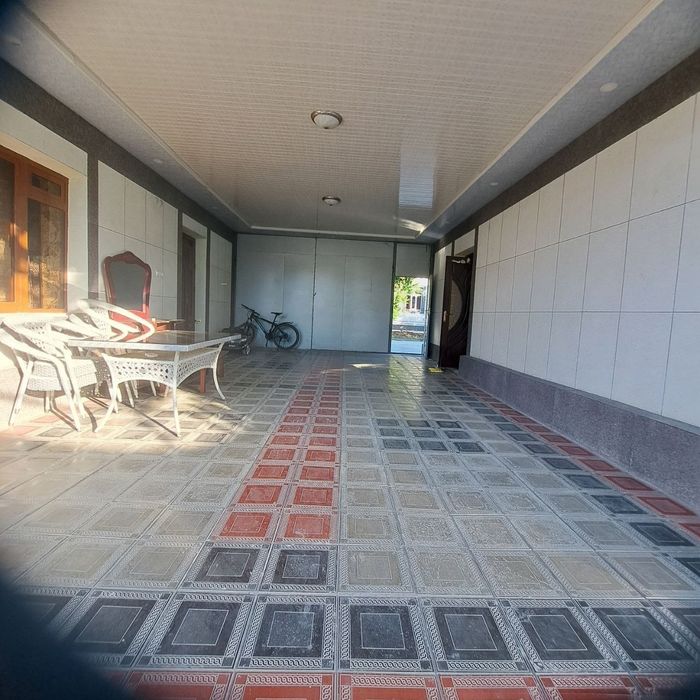 Xovli sotiladi eski shahar