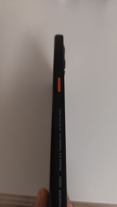 Telefon mobil  nou