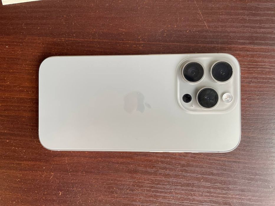 Phone 15 pro 128 talik yonkus 91 ishlashi zo'r