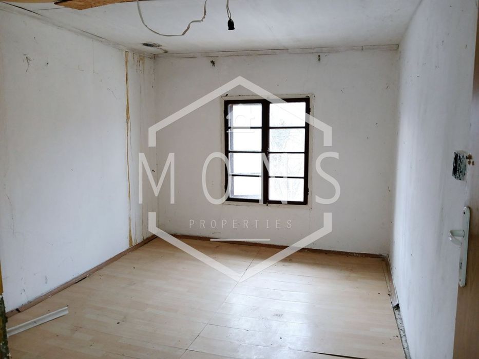 Къща в Велико Търново, област-гр.Златарица площ 142 цена 26000