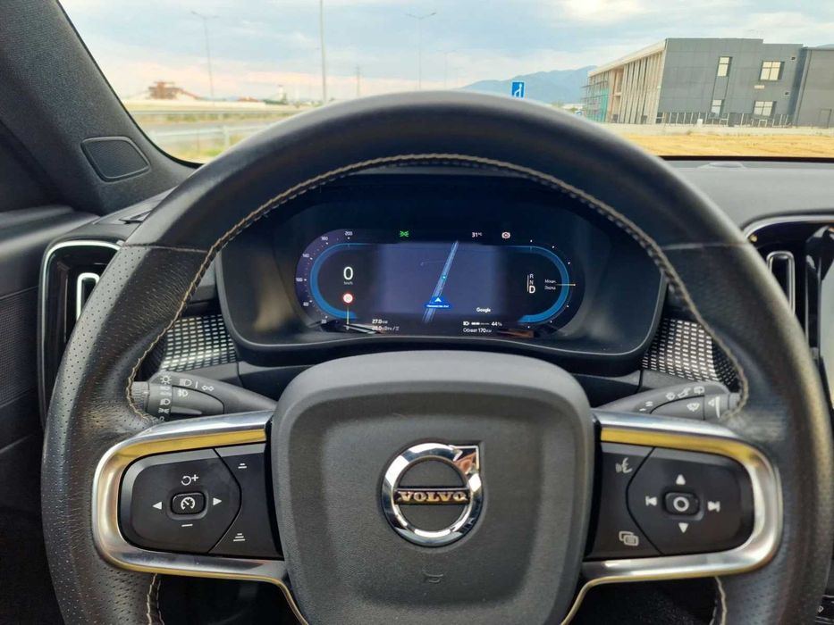 Volvo XC40 R-Design Recharge Twin-Engine 408PS (78kWh)