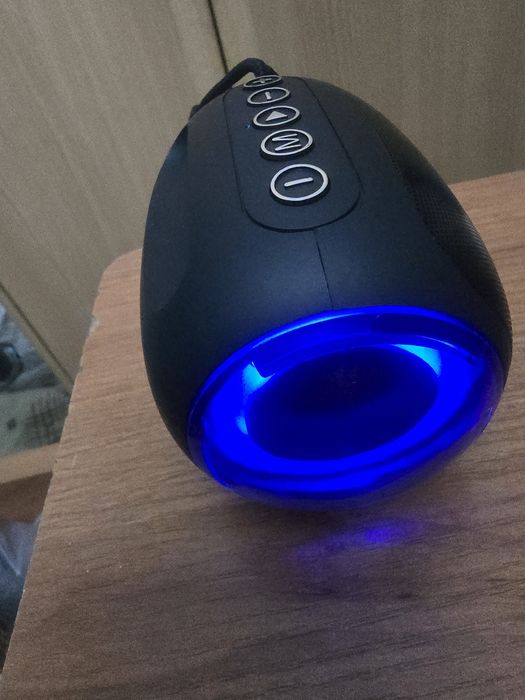 Продаю колонку музыкальную.