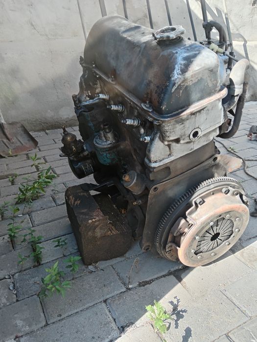 Продам двигатель