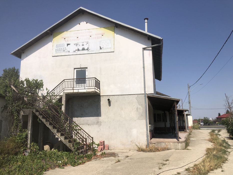 Teren si cladire de inchiriat Soaeaua Alexandriei