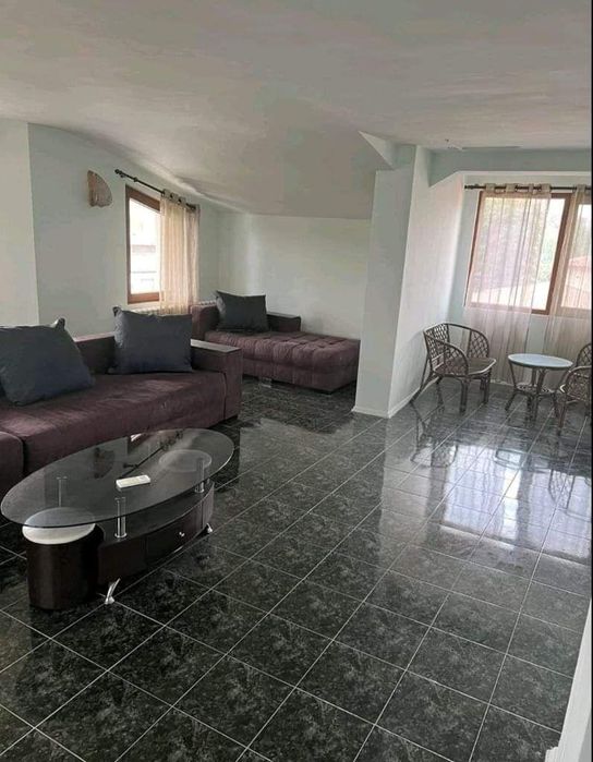 Дава се под наем Етаж от къща в София, Надежда 4 - 150 кв.м за 1095.99 € - Снимка #2