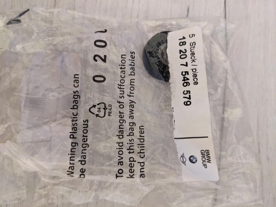 Гумена монтажна втулка за BMW за изпускателна система