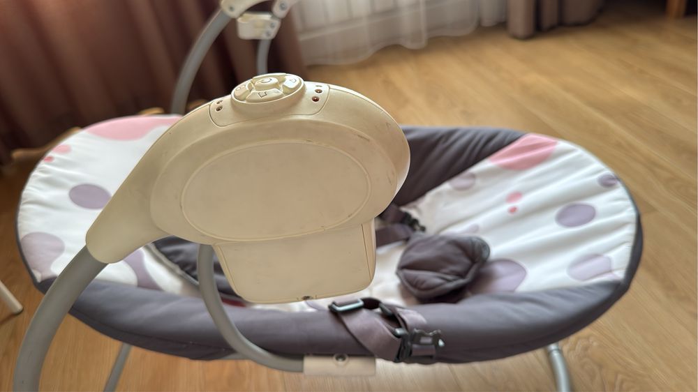 Продам музыкальную шезлонг качалку Kinderkraft