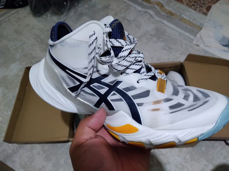 Асикс кроссовки для волейбола