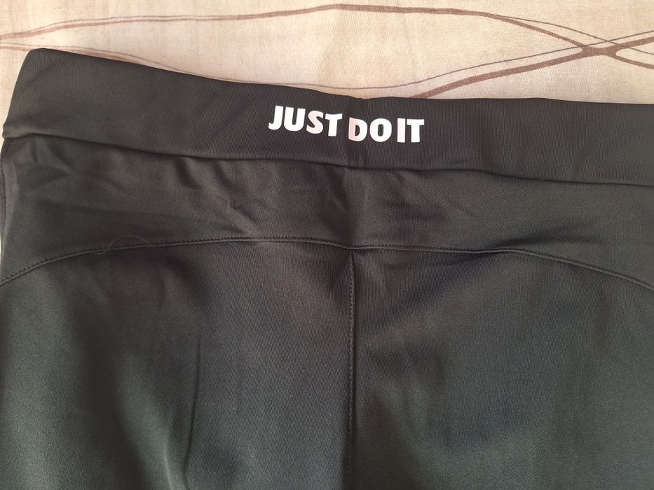 Спортно долнище S размер