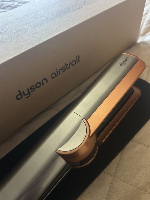 Dayson преса сешоар